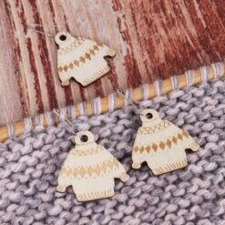 Milward 10 Wooden Bulb Pin Stitch Markers - Woolly Jumper