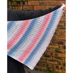 Betwixtmas Shawl 2022 - Amy In Urth Betwixed Cotton - By Urth Yarns 11 Betwixtmas Shawl 2022 - Amy In Urth Betwixed Cotton - By Urth Yarns -Black Sheep Wool Amy 7