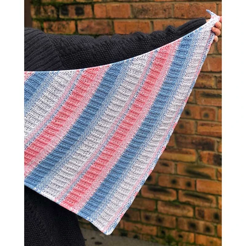 Betwixtmas Shawl 2022 - Amy In Urth Betwixed Cotton - By Urth Yarns 5 Betwixtmas Shawl 2022 - Amy In Urth Betwixed Cotton - By Urth Yarns - Image 3