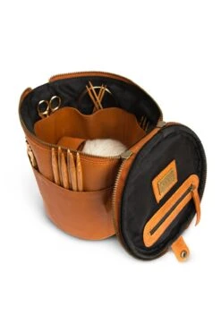 Muud Saturn Knitting And Crochet Project Bag - Whisky -Black Sheep Wool Saturn Project Bag knit QB 2530R5 Whisky 1 1800x1800 9bed8a92 f80a 4930 9a56 ff2f0eeb1e16