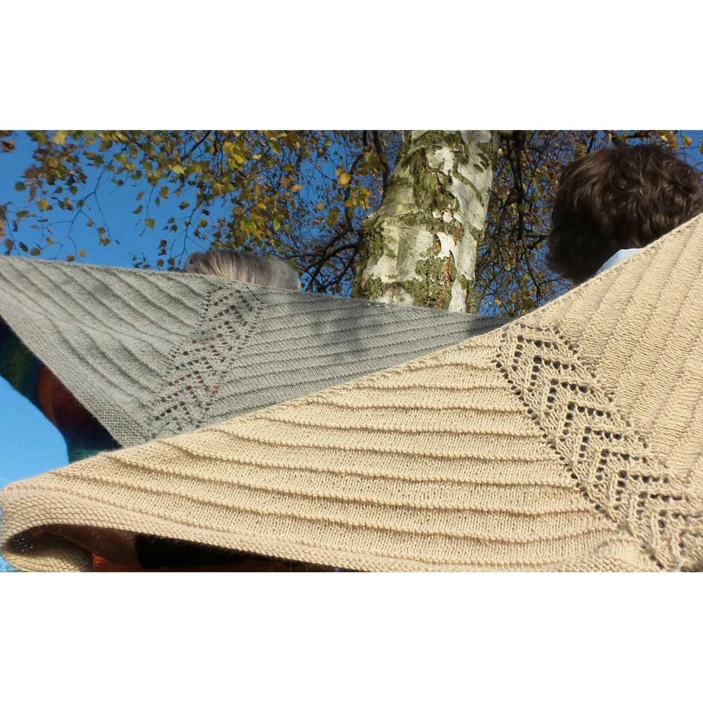 Betwixtmas Shawl 2019 Pattern - By Carol Meldrum 3 Betwixtmas Shawl 2019 Pattern - By Carol Meldrum