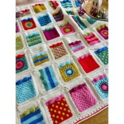 The Gift Of Christmas CAL By Anita Gibney - Retro 11 The Gift Of Christmas CAL By Anita Gibney - Retro -Black Sheep Wool close2 retro