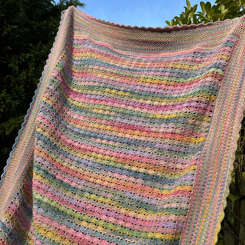 Darling Buds Of May Blanket In James C Brett Emotions Dk - By Sara Geraghty 8 Darling Buds Of May Blanket In James C Brett Emotions Dk - By Sara Geraghty - Image 7