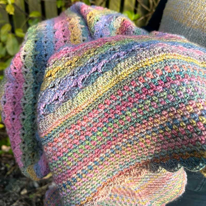 Darling Buds Of May Blanket In James C Brett Emotions Dk - By Sara Geraghty 7 Darling Buds Of May Blanket In James C Brett Emotions Dk - By Sara Geraghty - Image 6