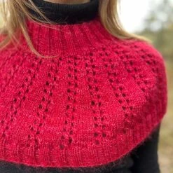 Betwixtmas 2024 Knitted Shoulder Cowl - Myrrh In Fyberspates Vivacious 4ply & Rowan Kidsilk Haze By Carol Meldrum -Black Sheep Wool myrrh3